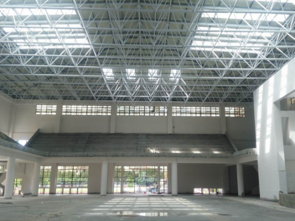 广东体育馆网架